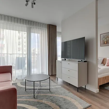 Old Town Scala Lakowa 60 Street