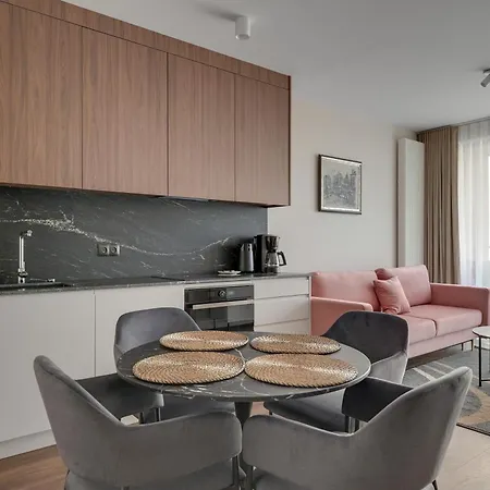 Old Town Scala Lakowa 60 Street Apartment