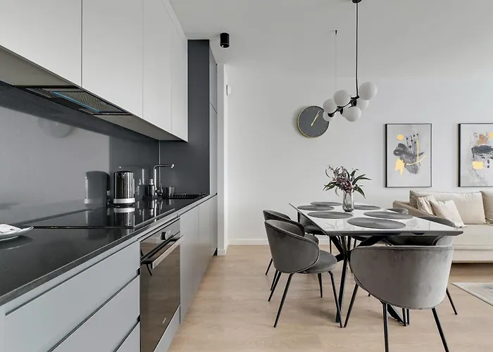 Old Town Scala Lakowa 60 Street *