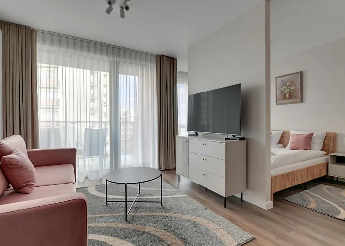 Old Town Scala Lakowa 60 Street